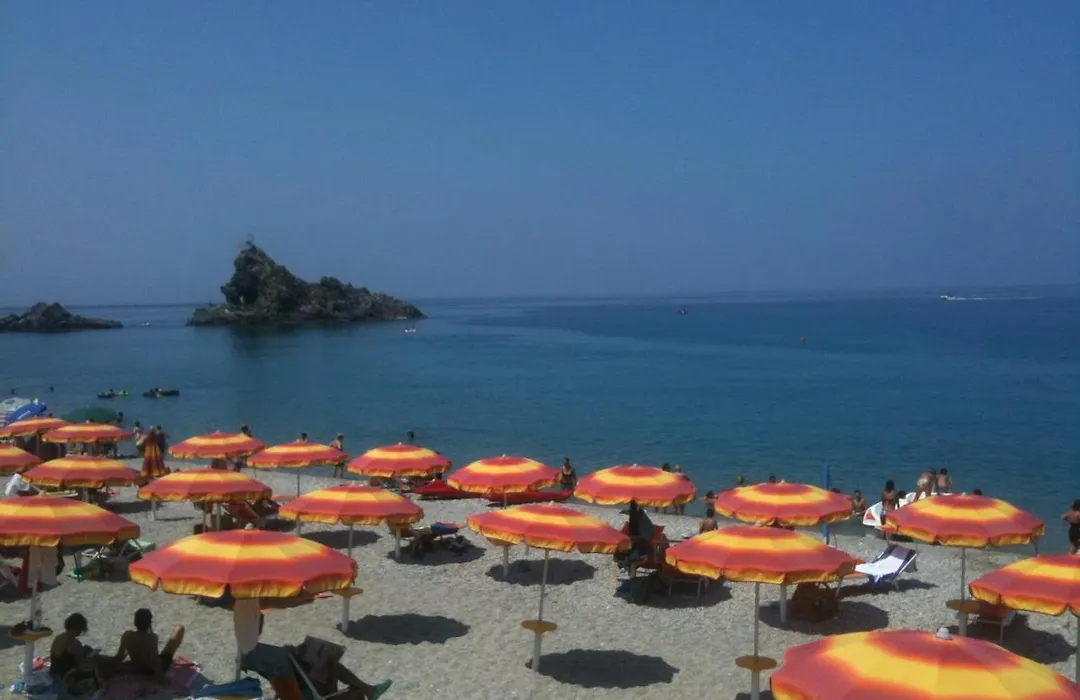 La Tonnara B&B-1